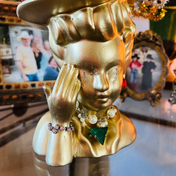 OOAK Kitschy Christmas Head vase made by me! - Picture 4 of 16